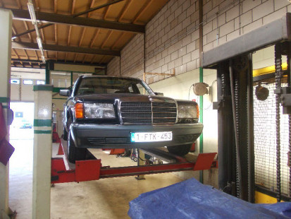 Mercedes W126 500SE - Dinitrol behandeling
