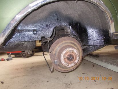 Mercedes W123 230 Groen. Deelrestauratie