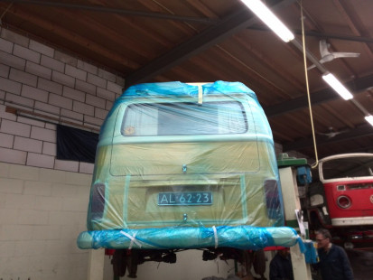 Auto is ingeplakt voor de dinitrol