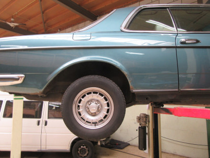 Mercedes W123 C 29-HT-GJ