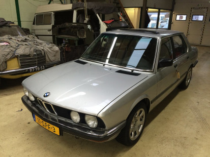 BMW 525E E28 Laswerk en Dinitrol